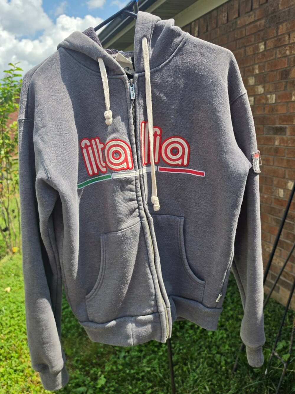Blue Marlin grey sz Small "IIltallliia" vintage hoodie unisex